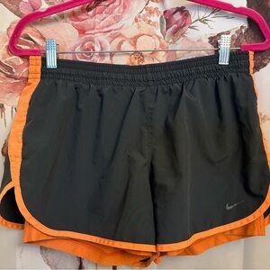 Large Nike Women's Athletic Shorts​
